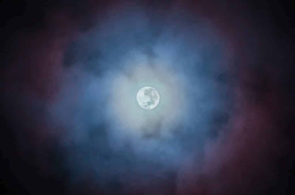 image of supermoon in night sky